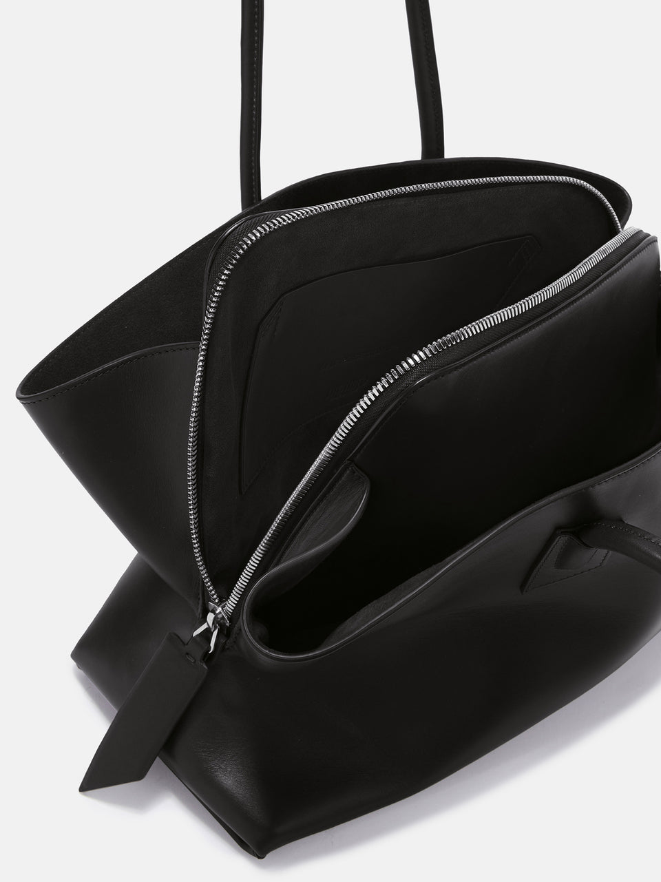 ''La Passeggiata Medium'' black top handle