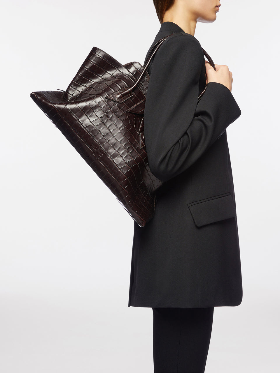 Top handle ''La Passeggiata Medium'' coffee