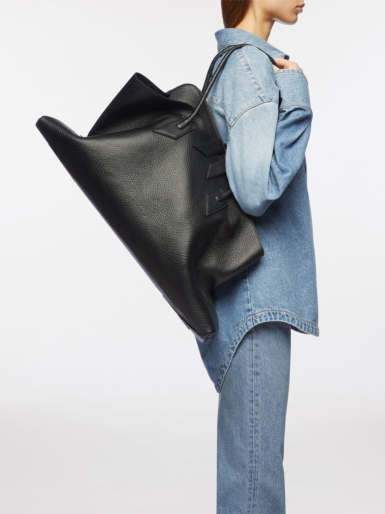 ''La Passeggiata Large'' black top handle