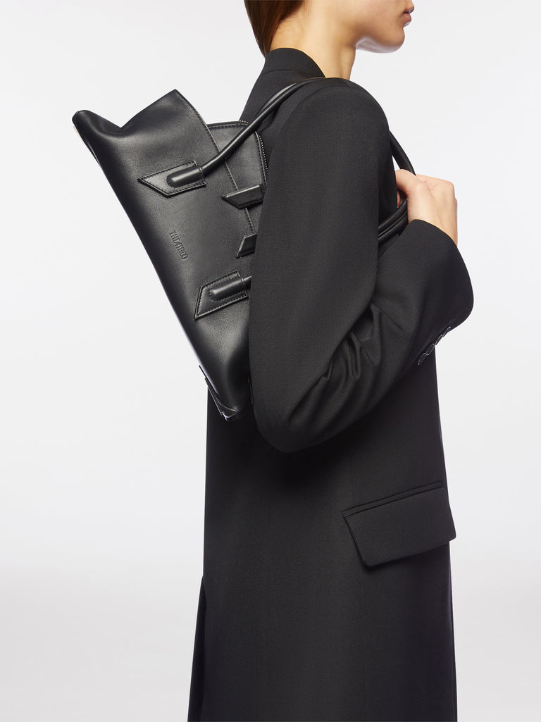 ''La Passeggiata Small'' black top handle