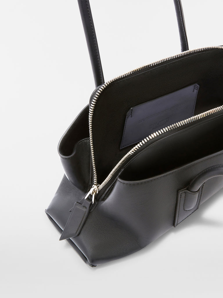''La Passeggiata Small'' black top handle