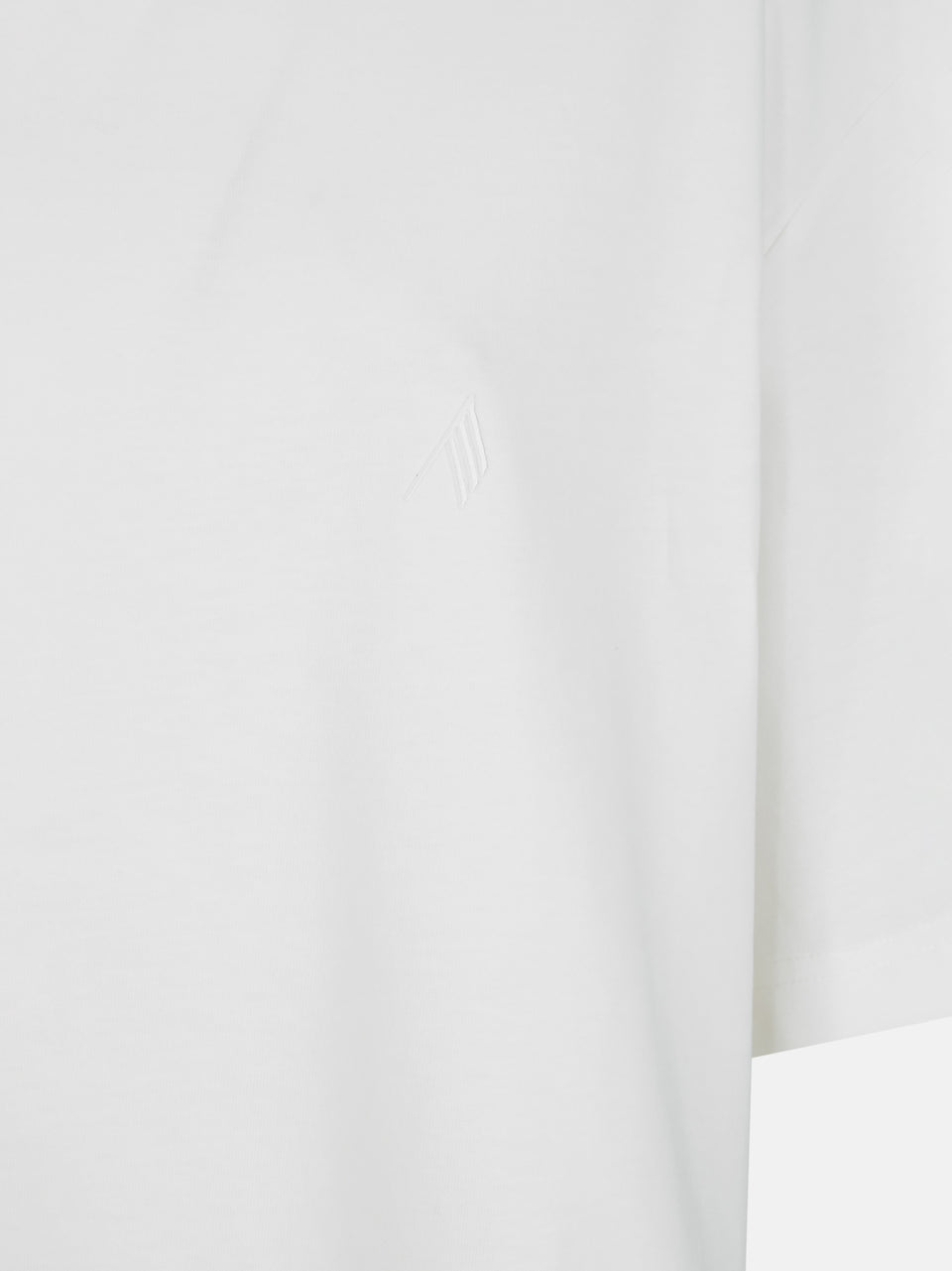 T-shirt white
