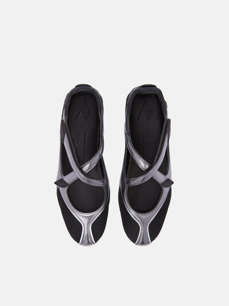 ''Floor 01'' black ballerina flat