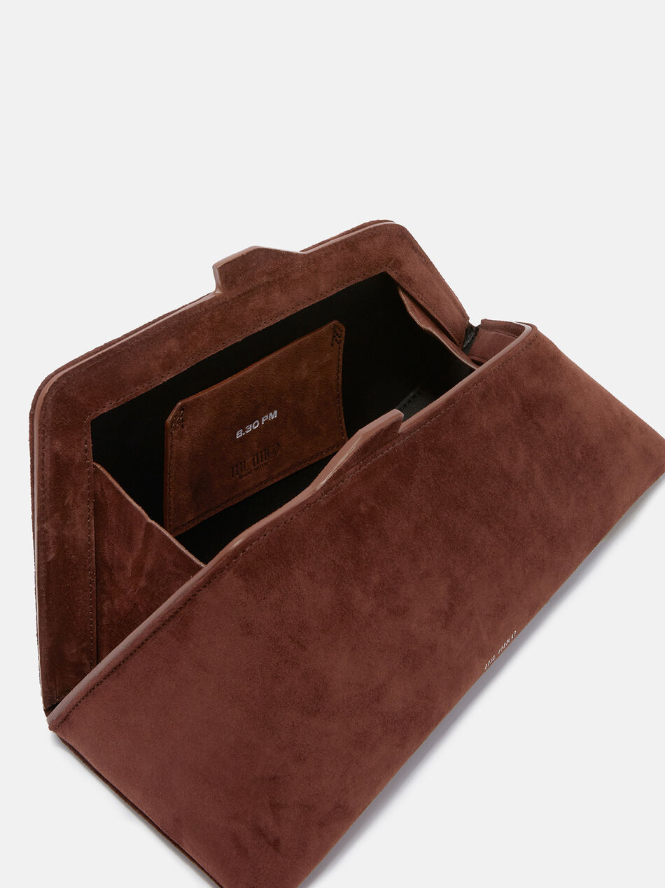 THE ATTICO ''8.30 PM'' light chocolate oversized clutch Light chocolate 250WAH00001LBT007AA850