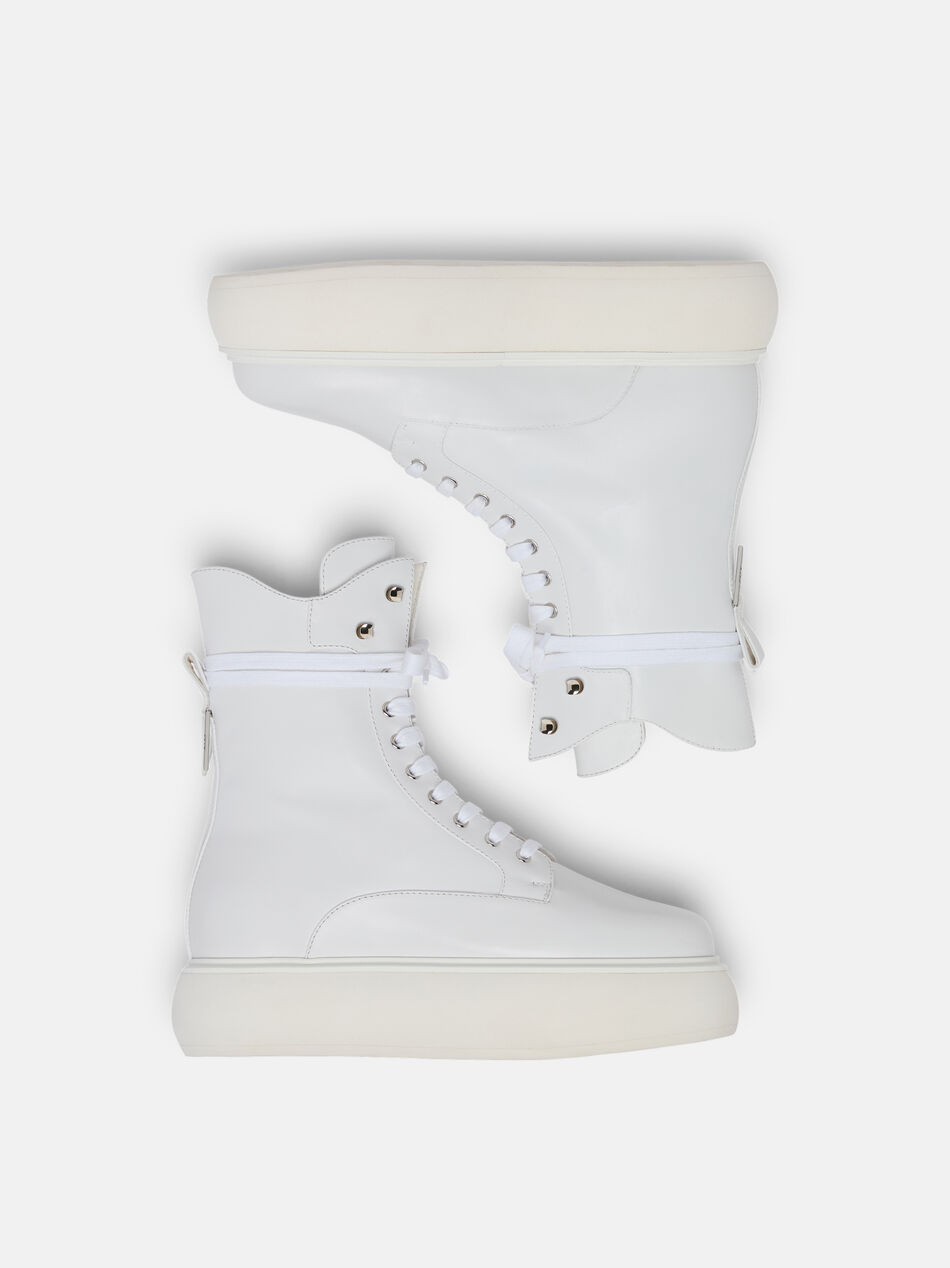 white flatform boots