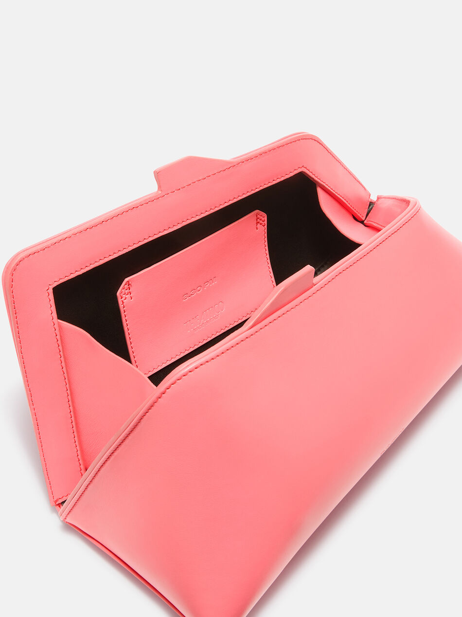 THE ATTICO ''8.30 PM'' coral oversized clutch CORAL 260WAH00001LBT019AA345