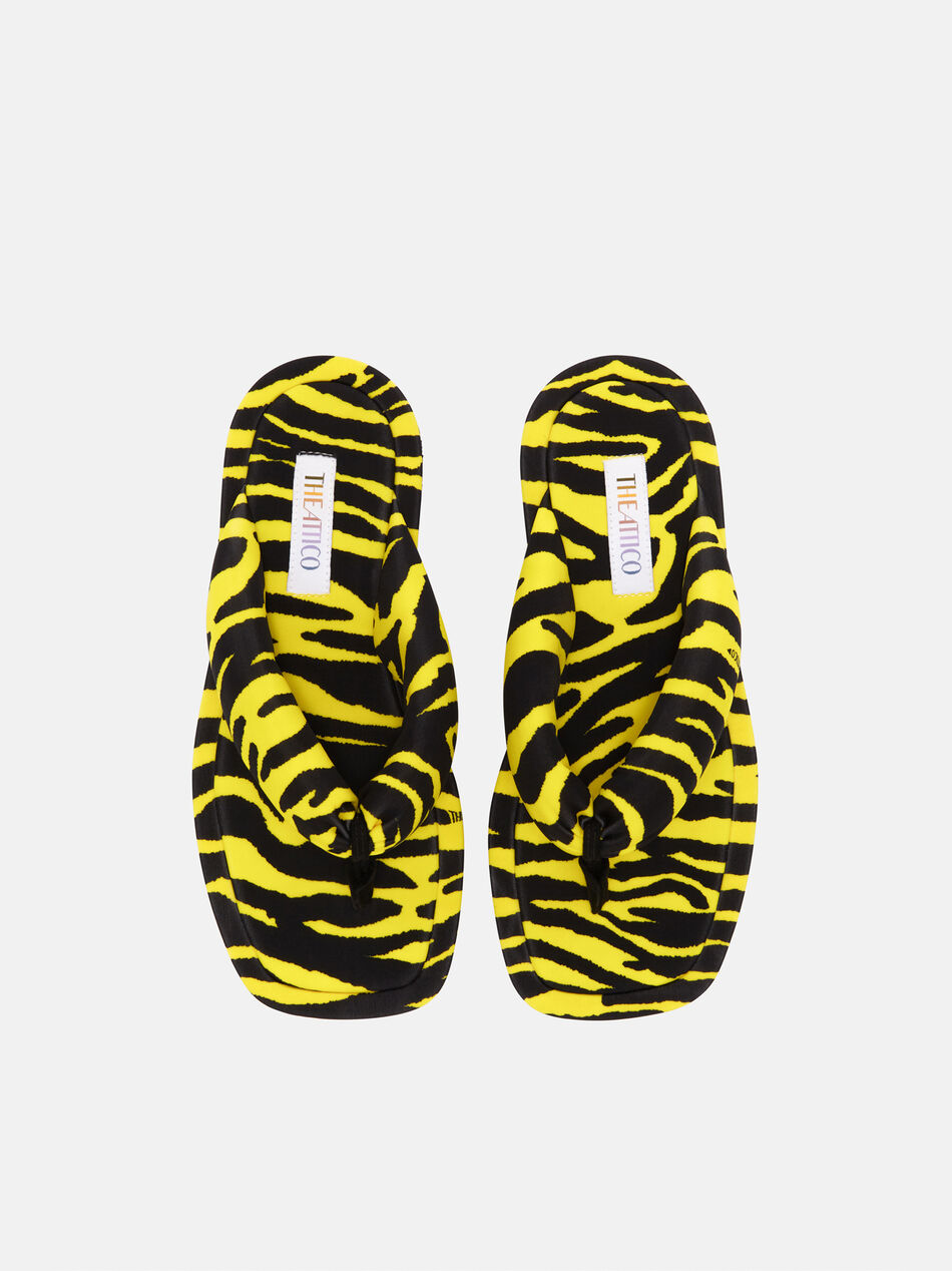 THE ATTICO ''Indie'' black and yellow flat thong BLACK/YELLOW 260WSH00797PAA116PR166